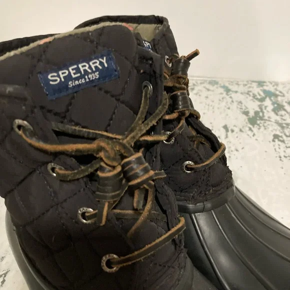 💥Sperry💥 Saltwater Quilted top waterproof duck boots. - Picture 2 of 6